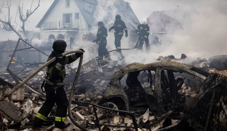 Rusia Luncurkan Serangan Besar 367 Drone dan Rudal ke Ukraina, 12 Orang Tewas